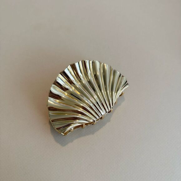 Seashell Gold Hair Clip K1 - Picture 4 of 6